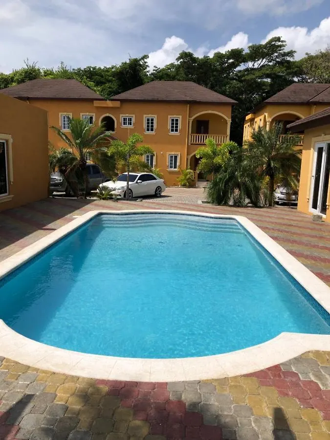 Peace Of Mind- Serenity Palm Apartment Runaway Bay